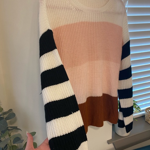 SOLD ✨ - Picture 5 of 6